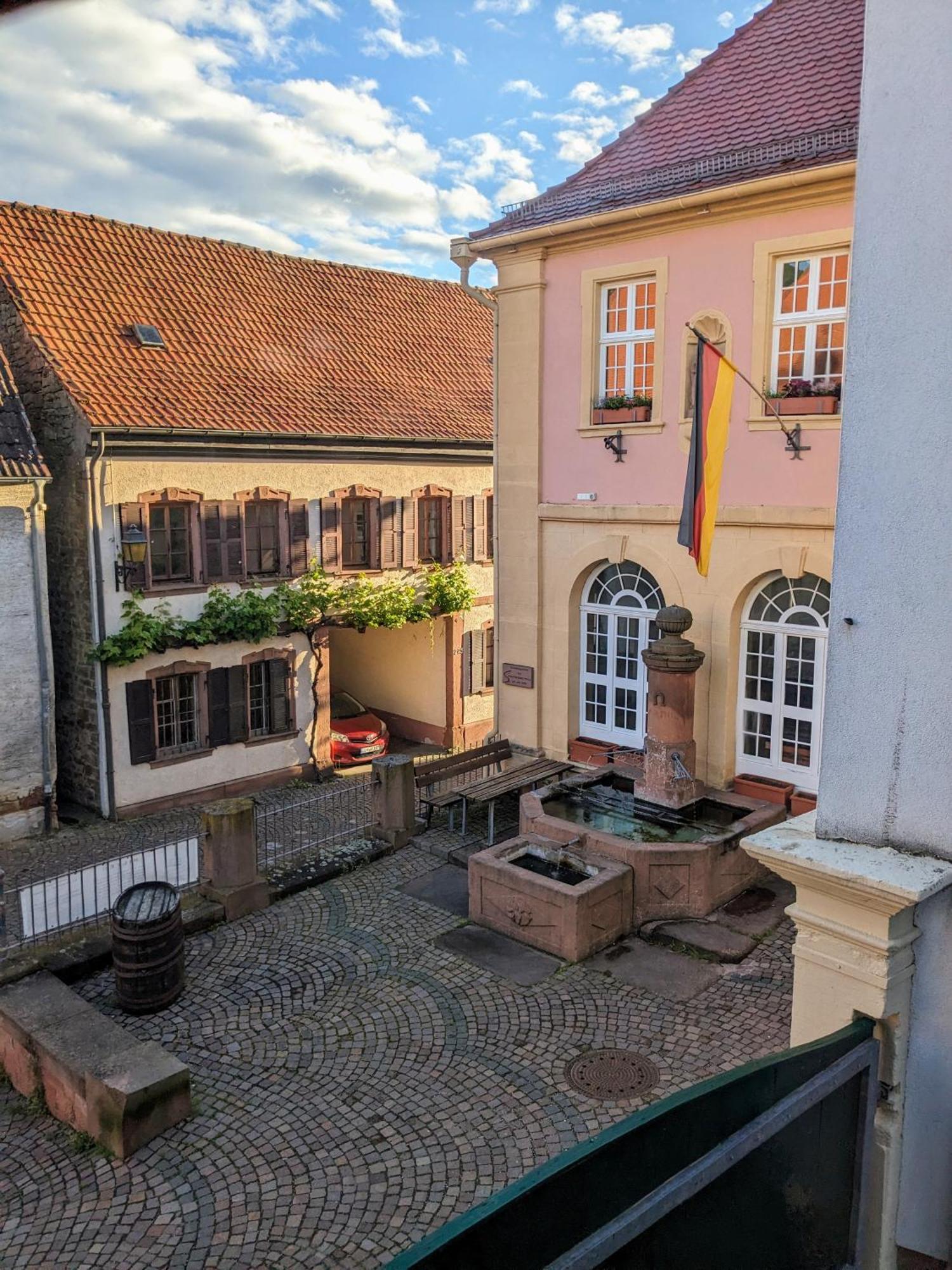 Im Kraemerladen Neustadt an der Weinstraße Exterior foto